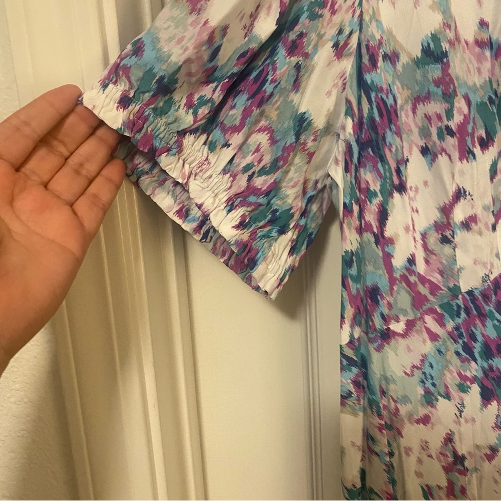 Floral Watercolor V-Neck Midi Dress - Picture 4 of 6